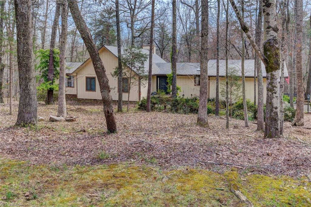 8117 Hunting Cog Road Oak Ridge, NC 27310 - Photo 4 of 30