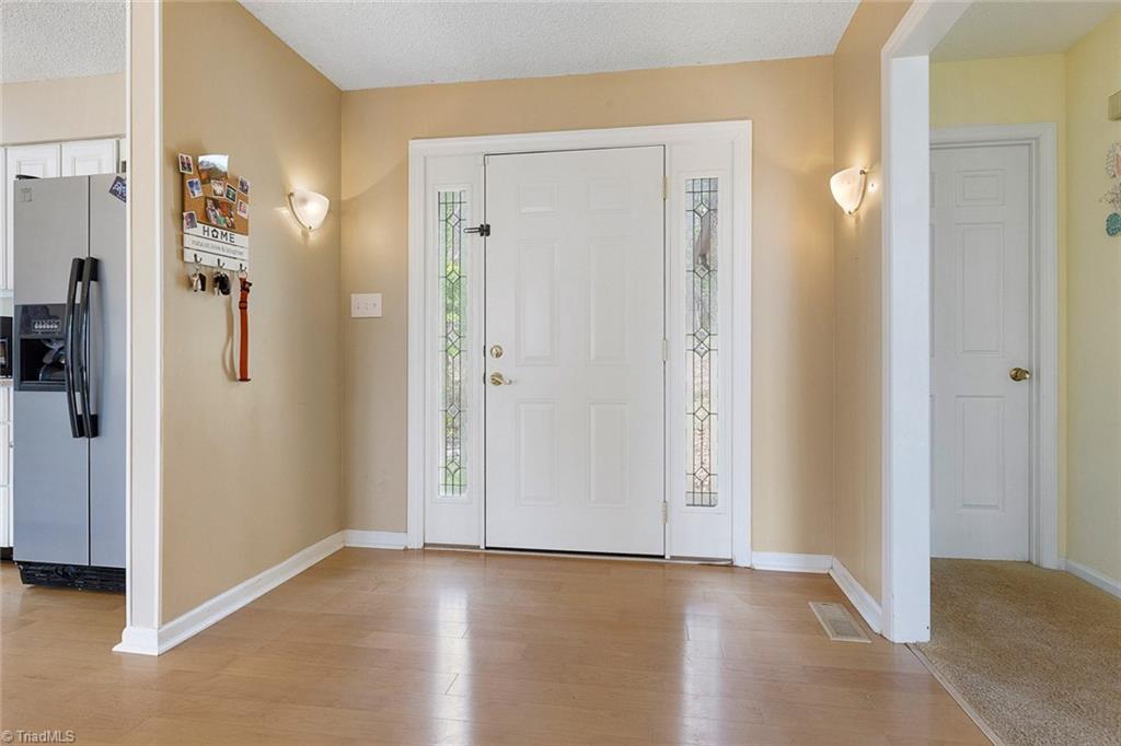 8117 Hunting Cog Road Oak Ridge, NC 27310 - Photo 8 of 30