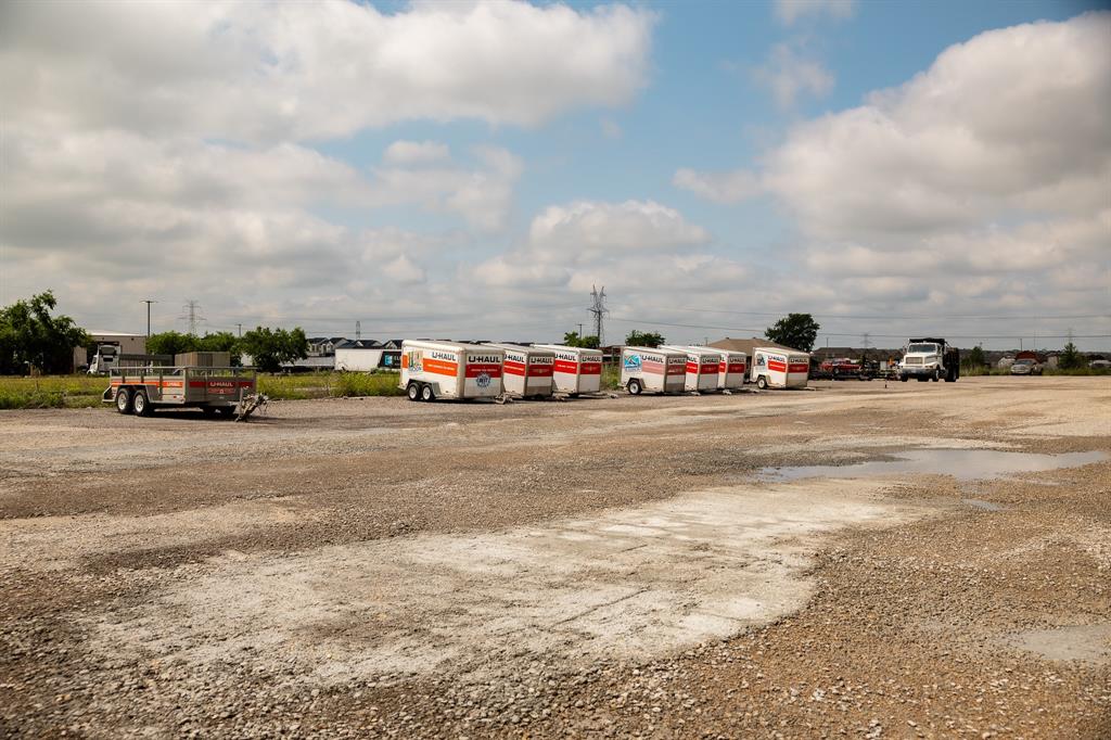 2661 V V Jones Road Venus, TX 76084 - Photo 7 of 12 a view of street and car parked