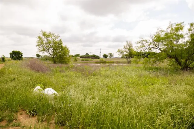 $7,750,000 | 2661 V V Jones Road, Venus, TX 76084