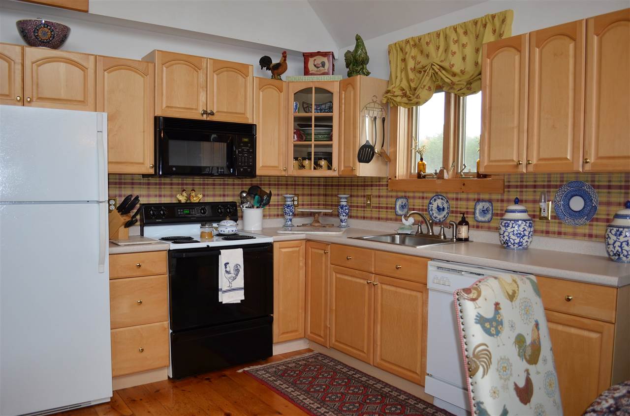 78 Frost Hill Road Mount Holly, VT 05730 - Photo 8 of 38 Gallery Image 8