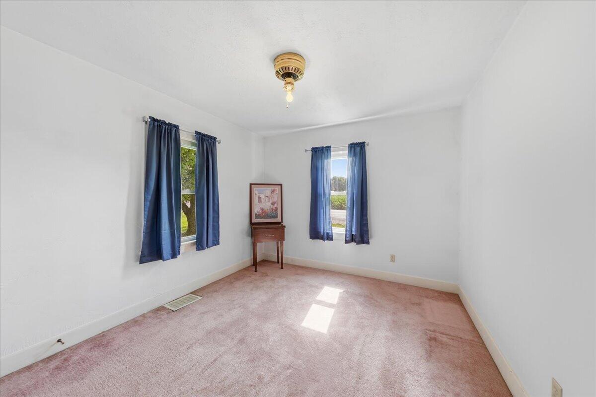 2955 Mechanicsburg Road Springfield, OH 45503 - Photo 11 of 55 24-Bedroom 1