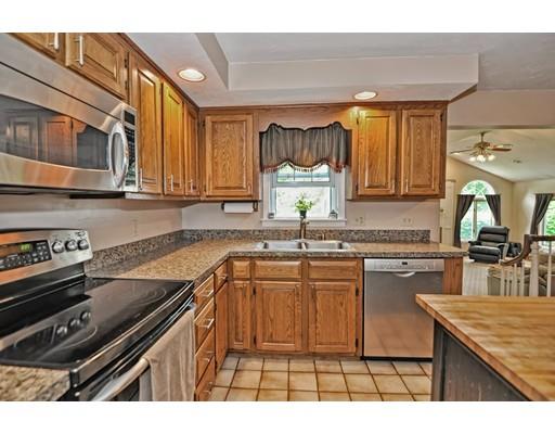 31 Carroll Road Grafton, MA 01536 - Photo 9 of 30 Gallery Image 9