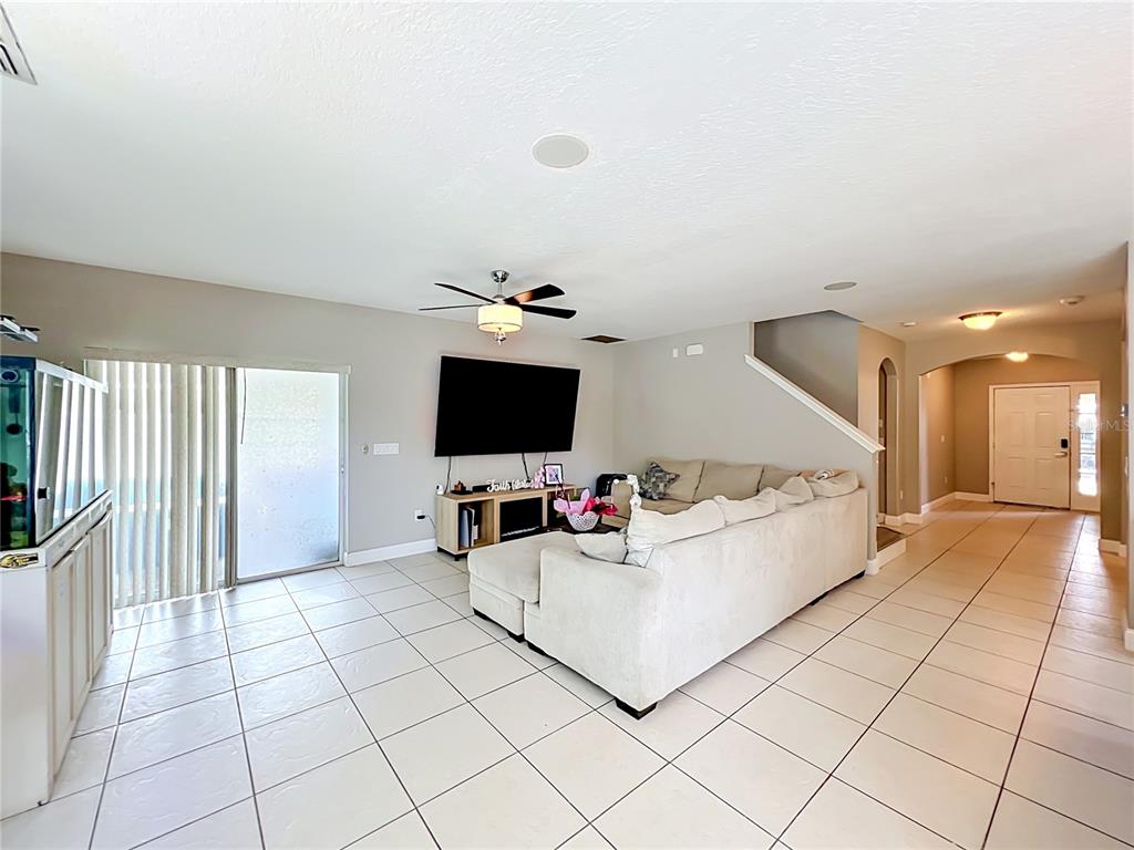 10672 Cabbage Tree Loop Orlando, FL 32825 - Photo 31 of 86