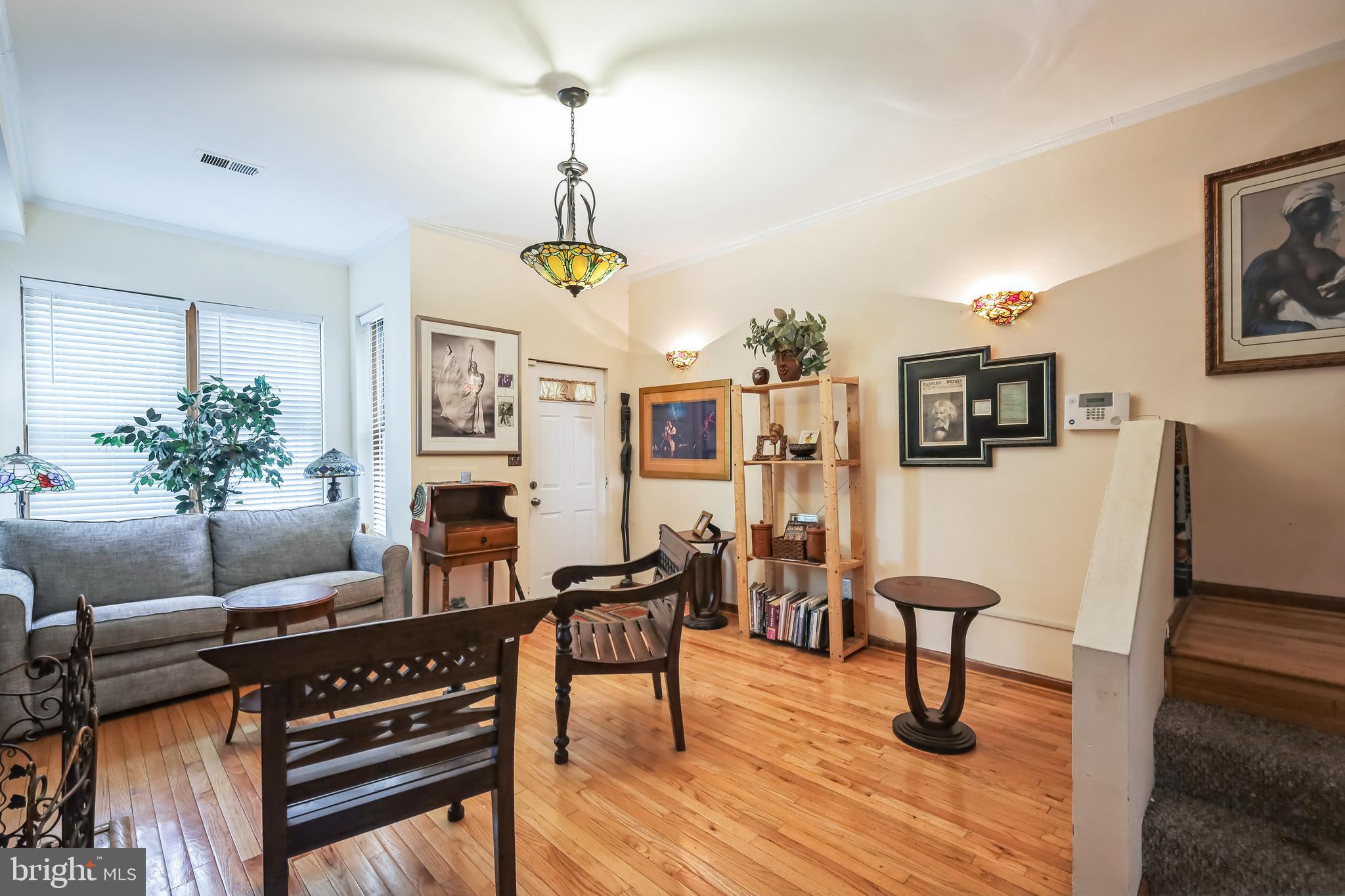 75 P Street Northwest Washington, DC 20001 - Photo 4 of 17