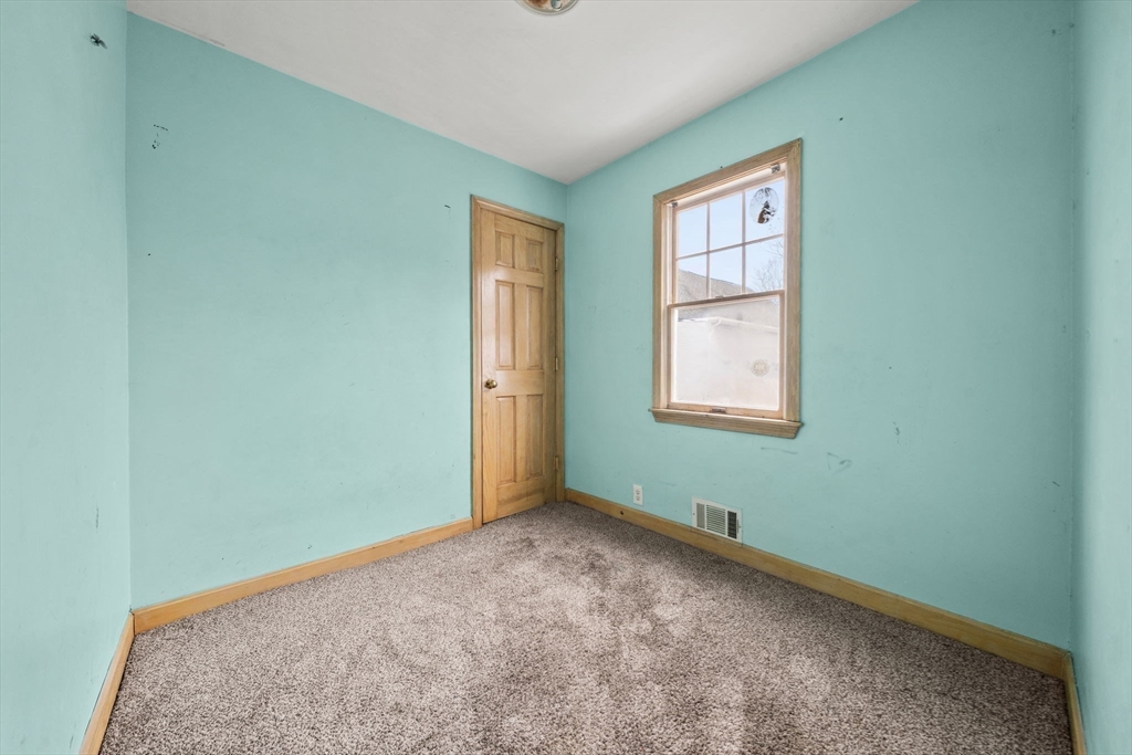 10 Cottage Avenue Danvers, MA 01923 - Photo 13 of 21