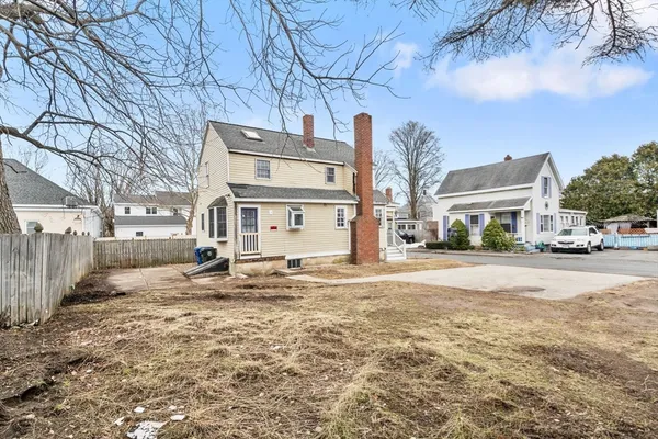 $545,000 | 10 Cottage Avenue, Danvers, MA 01923