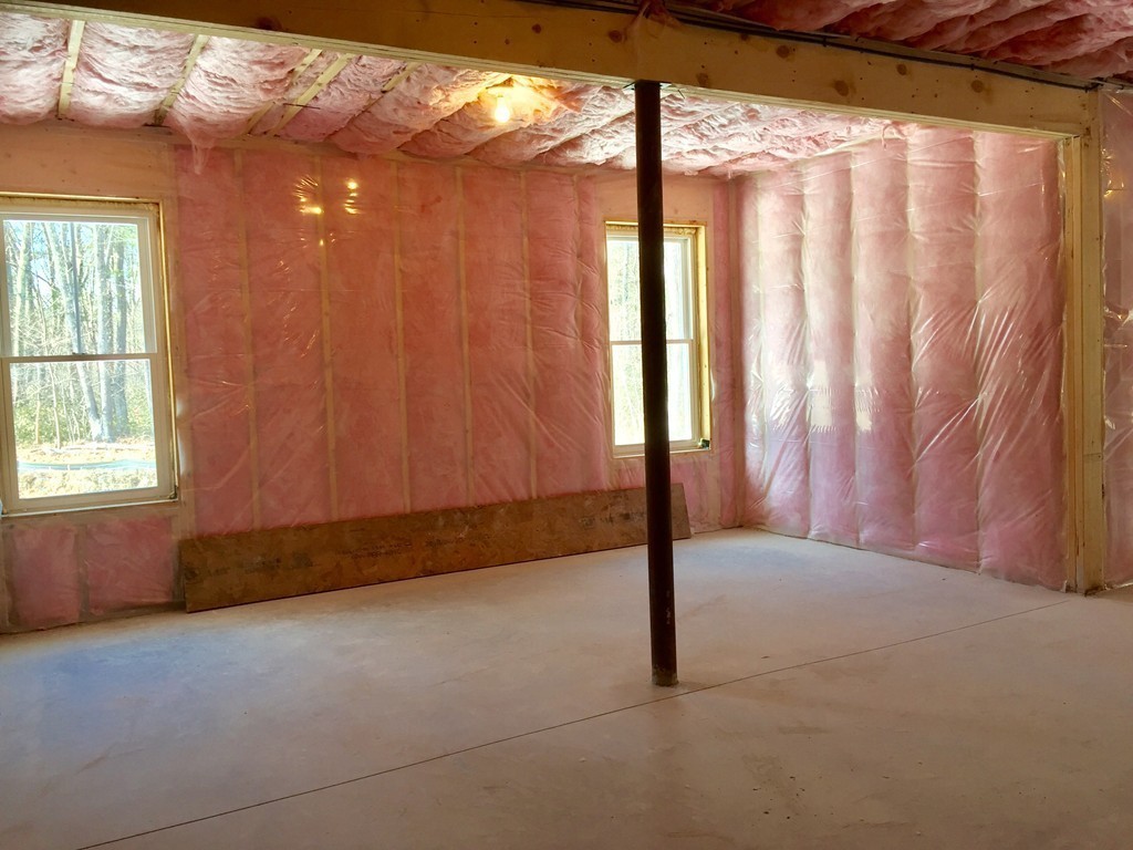 392 Hilltop Road Lancaster, MA 01523 - Photo 12 of 17 Gallery Image 12