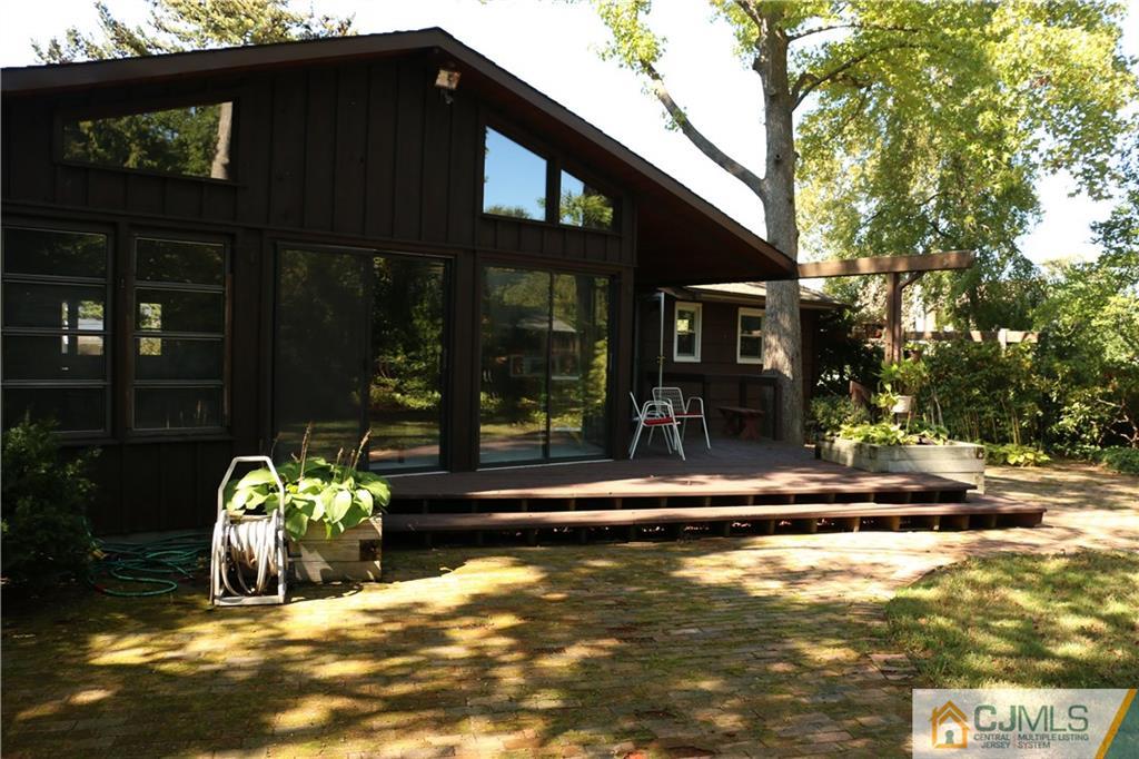 11 Watchung Road East Brunswick, NJ 08816 - Photo 13 of 20 Gallery Image 13