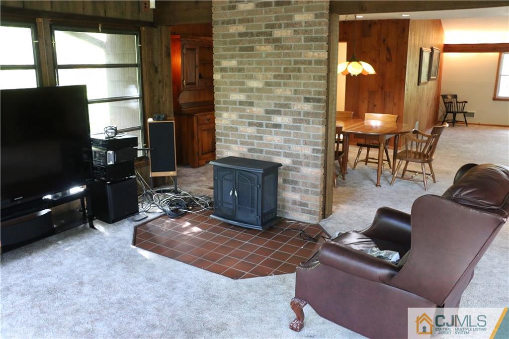 11 Watchung Road East Brunswick, NJ 08816 - Photo 5 of 20 Gallery Image 5