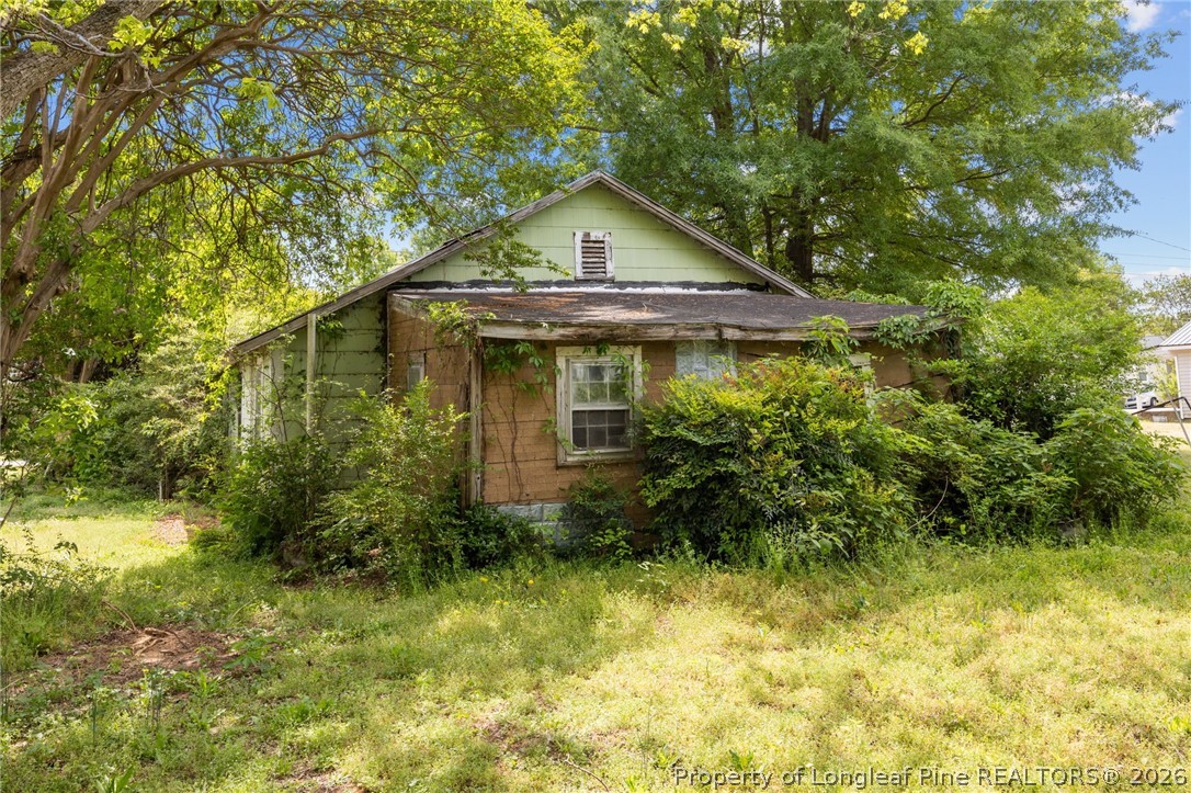 112 3rd Street Erwin, NC 28339 - Photo 4 of 15