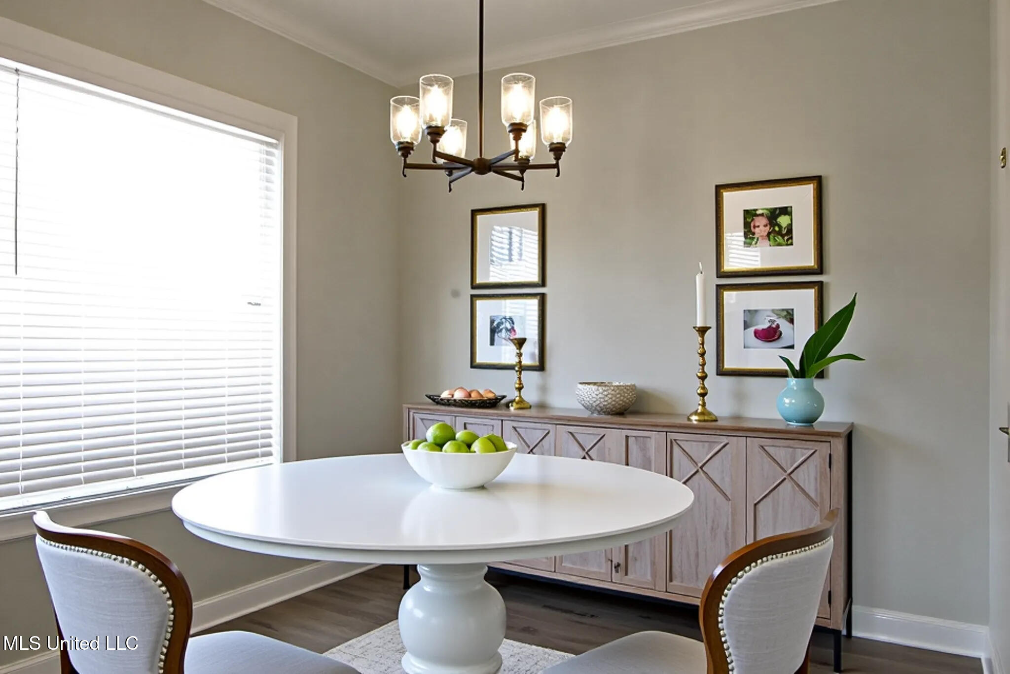 572 Turtle Lane Brandon, MS 39047 - Photo 11 of 42 collov-ai_20251116183732_btwr8p