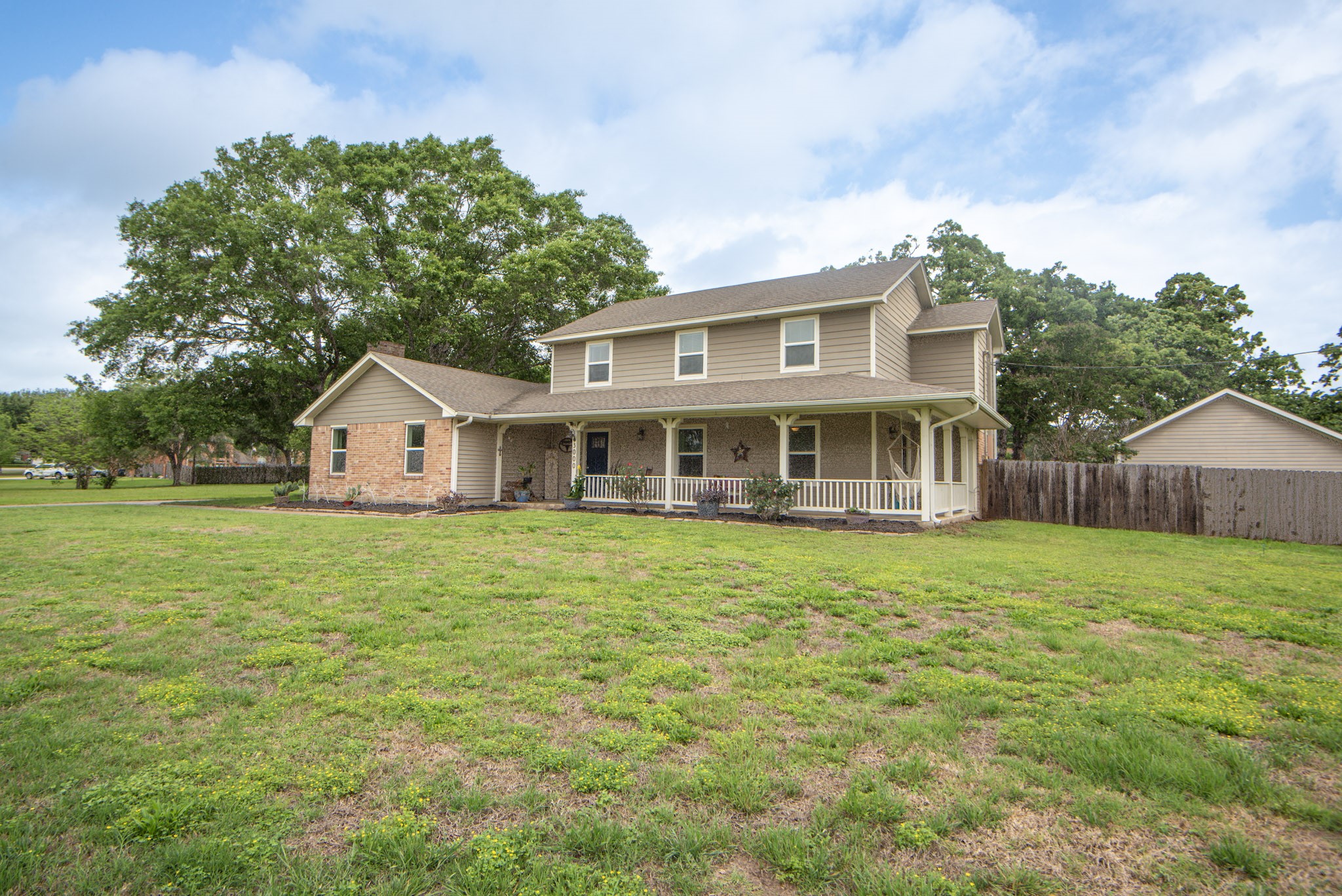 3000 Shadow Lawn Street Brenham, TX 77833 - Photo 2 of 31