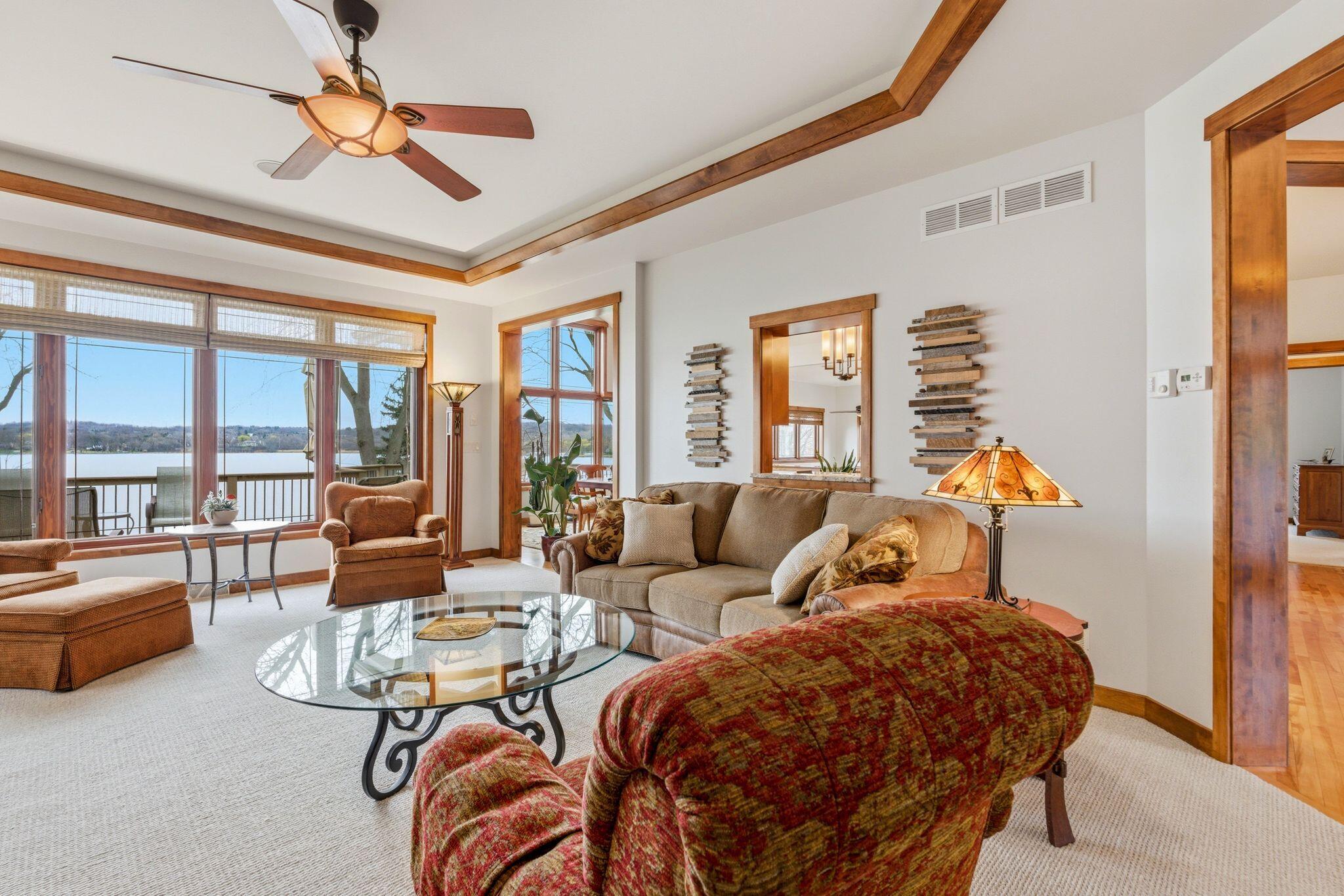 N26W30183 Maple Avenue Delafield, WI 53072 - Photo 11 of 39 N26W30183 Maple Ave Pewaukee - HDR-6