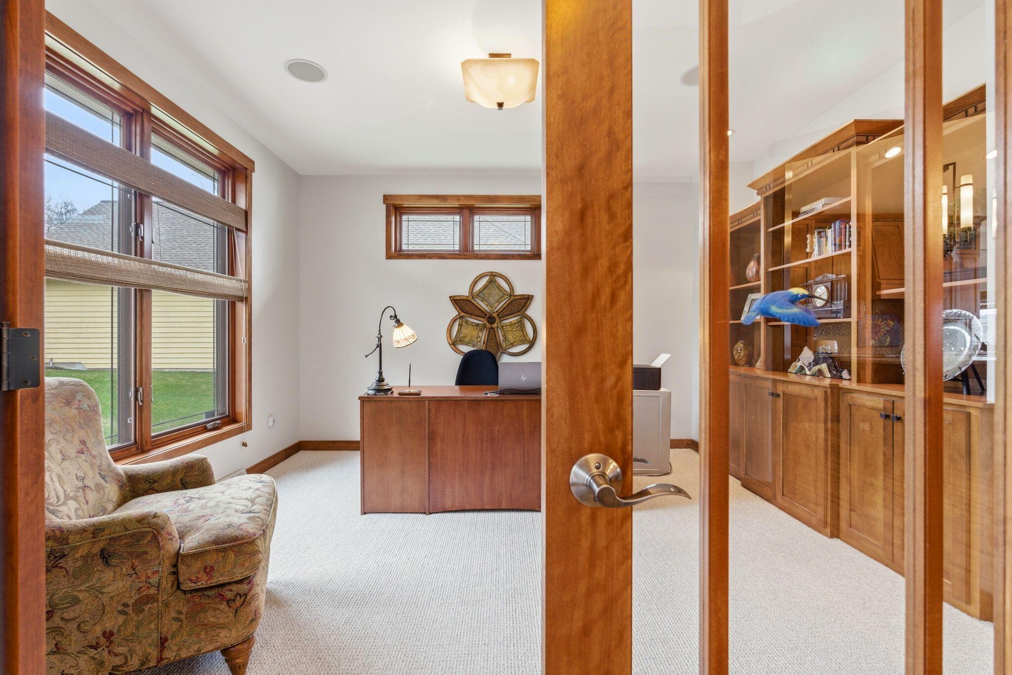 N26W30183 Maple Avenue Delafield, WI 53072 - Photo 20 of 39 N26W30183 Maple Ave Pewaukee - HDR-4