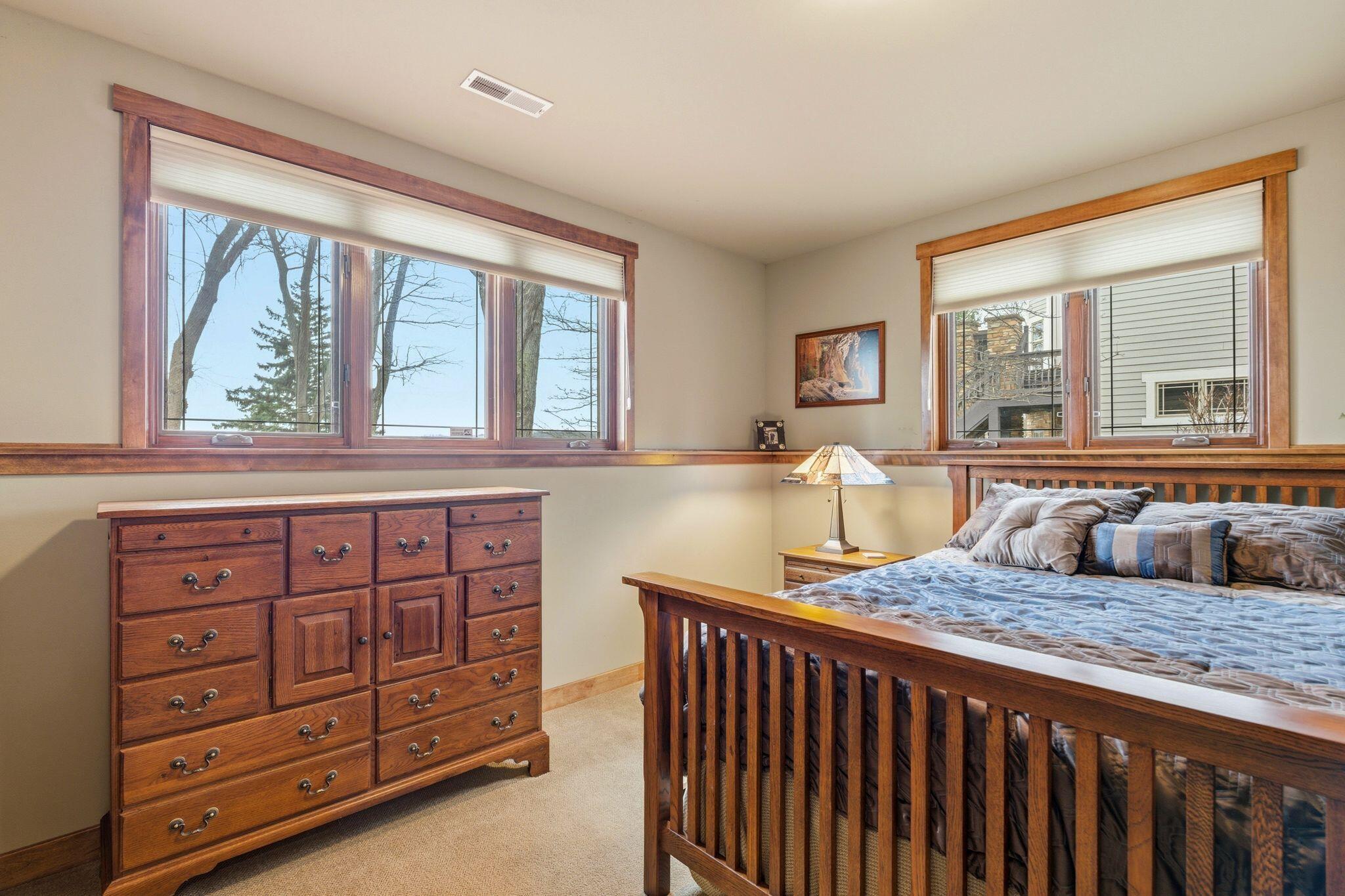 N26W30183 Maple Avenue Delafield, WI 53072 - Photo 21 of 39 N26W30183 Maple Ave Pewaukee - HDR-39