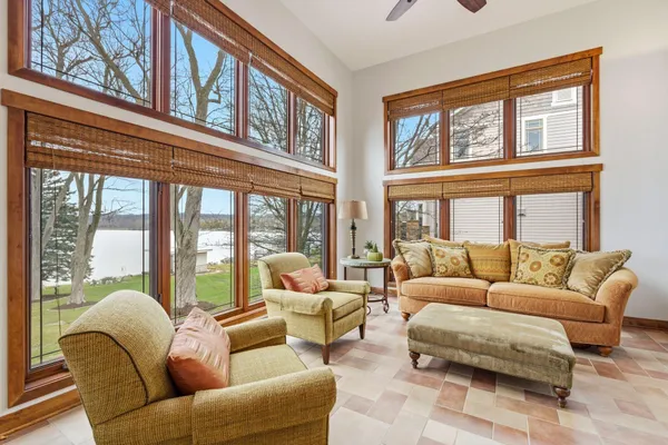 $2,750,000 | N26W30183 Maple Avenue, Delafield, WI 53072