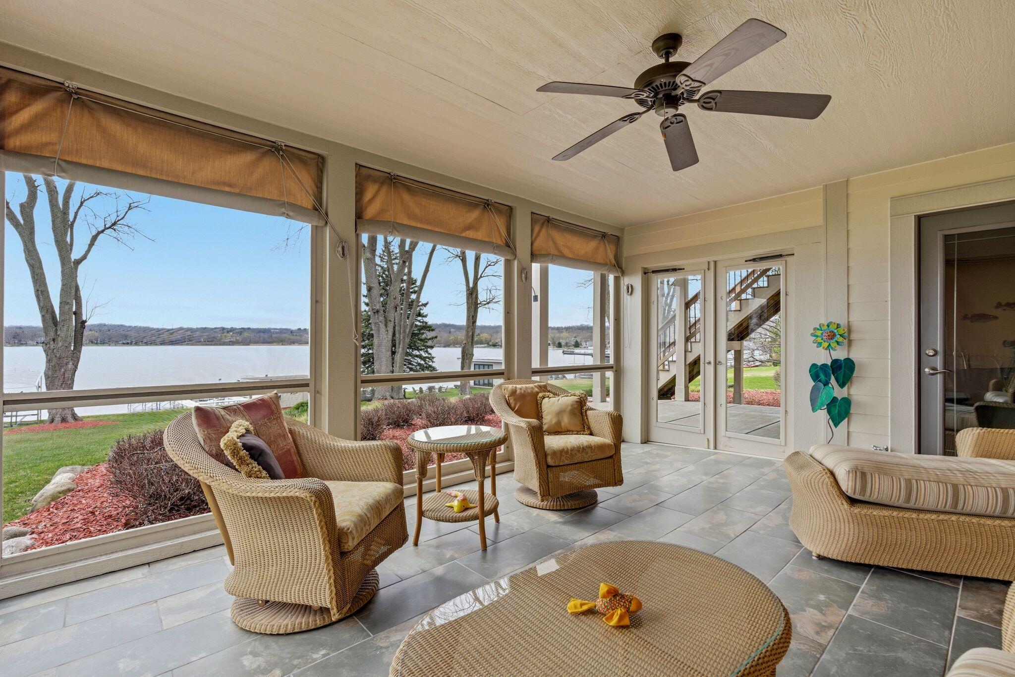 N26W30183 Maple Avenue Delafield, WI 53072 - Photo 7 of 39 N26W30183 Maple Ave Pewaukee - HDR-48