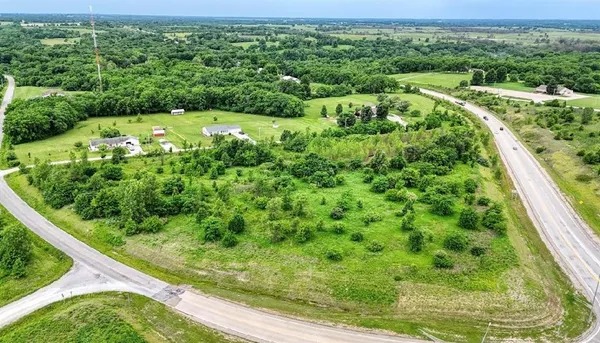$250,000 | R-13 Highway, Warrensburg, MO 64093