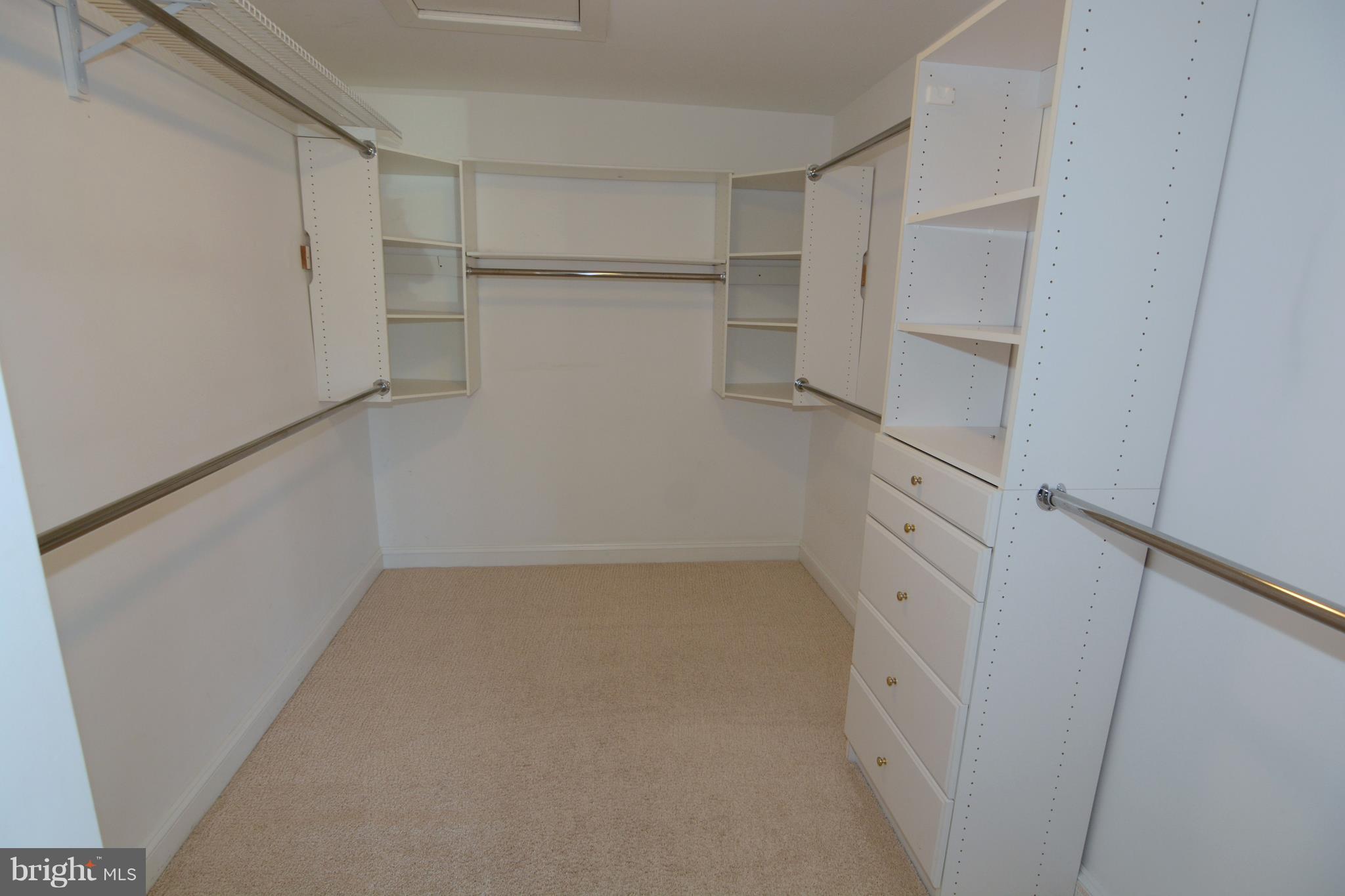 328 Community Road Severna Park, MD 21146 - Photo 15 of 29 Bedroom (Master)