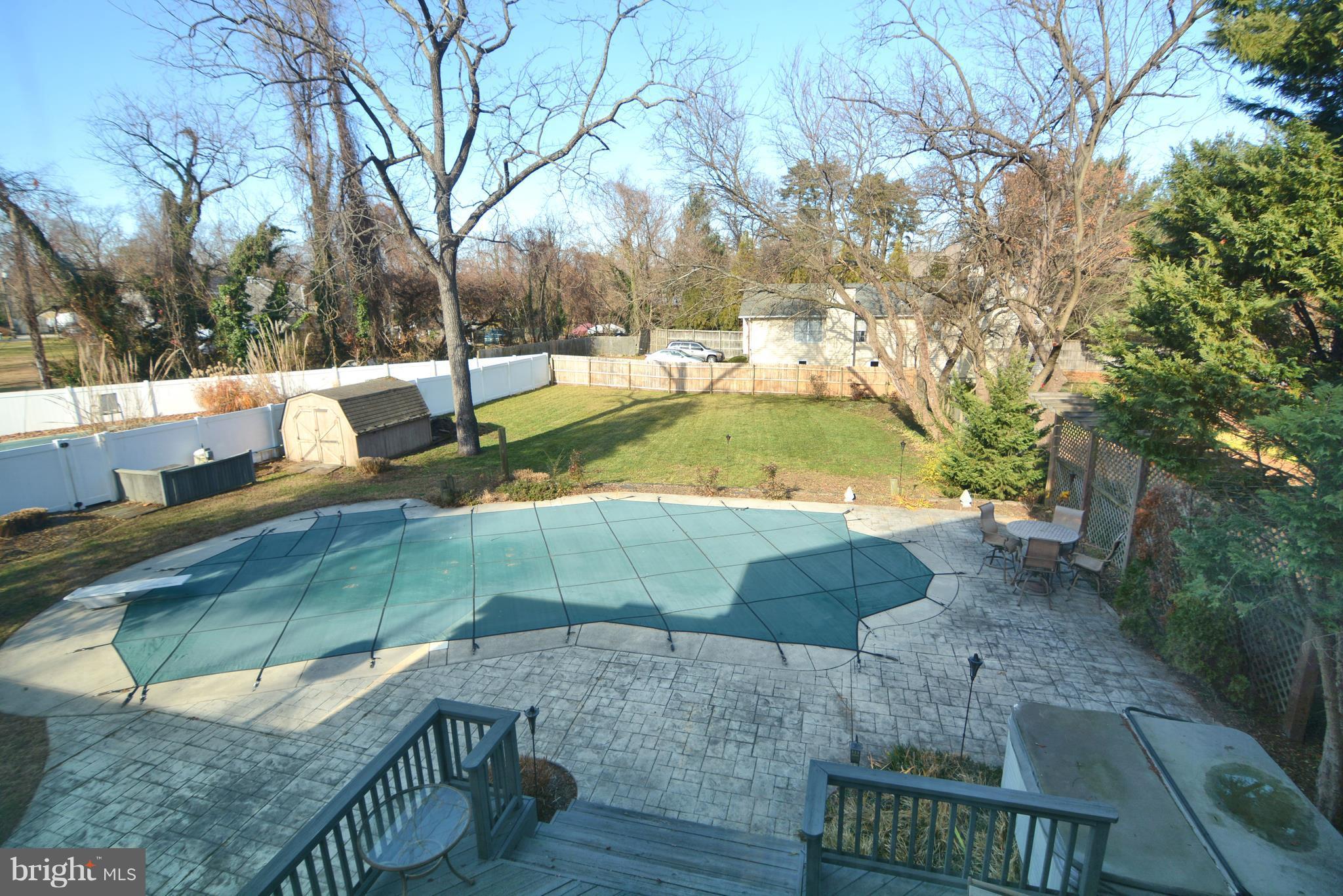 328 Community Road Severna Park, MD 21146 - Photo 25 of 29 Exterior (Rear)