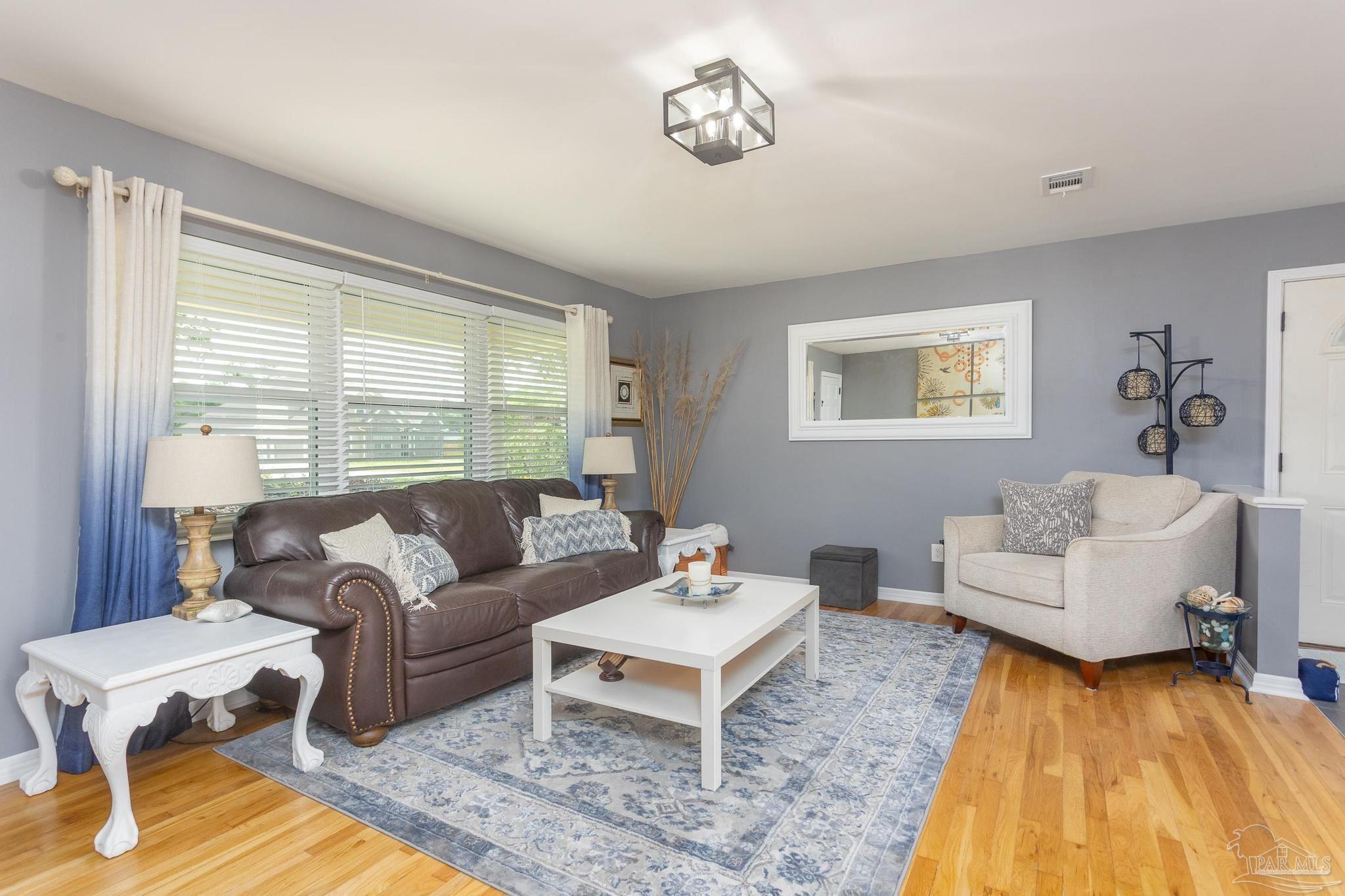 2020 Ceylon Road Pensacola, FL 32526 - Photo 13 of 47 Gallery Image 13