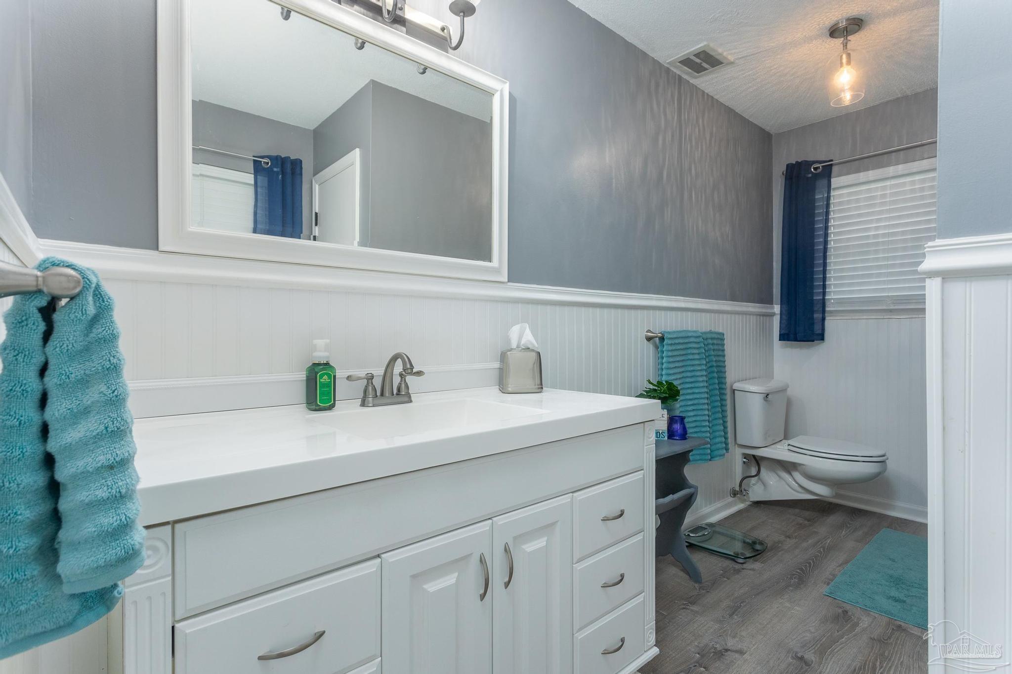 2020 Ceylon Road Pensacola, FL 32526 - Photo 17 of 47 Gallery Image 17