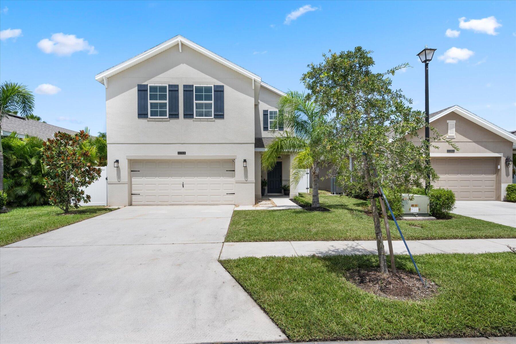 11368 Southwest Patterson Street Port St. Lucie, FL 34987 - Photo 3 of 48 02-DSC_6740