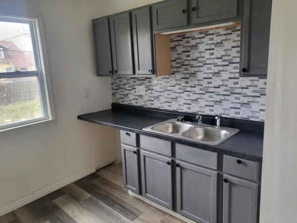 $129,999 | 19615 Hasse Street, Detroit, MI 48234