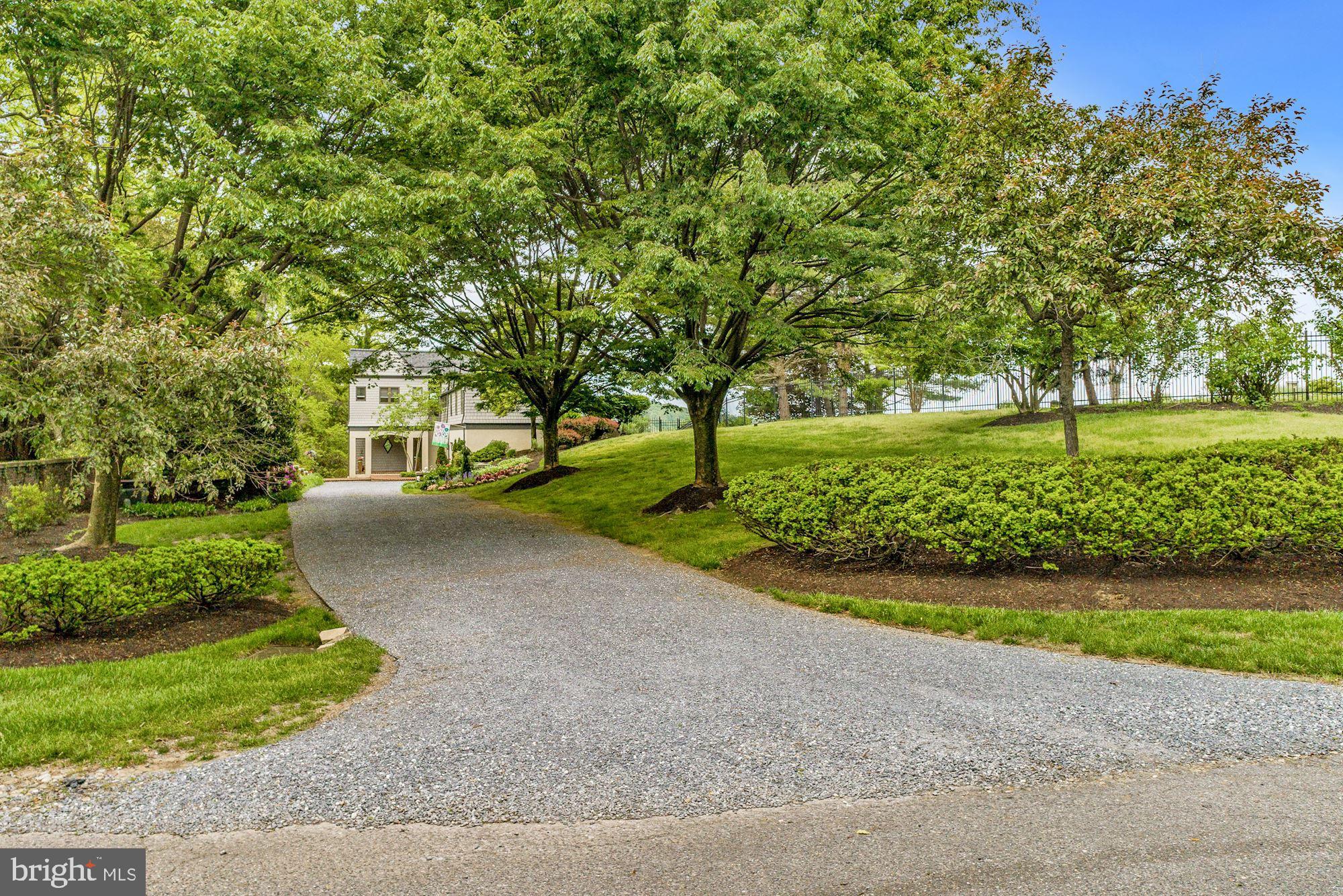 302 Rugby Cove Arnold, MD 21012 - Photo 14 of 61 Private driveway off of Rugby Cove Road