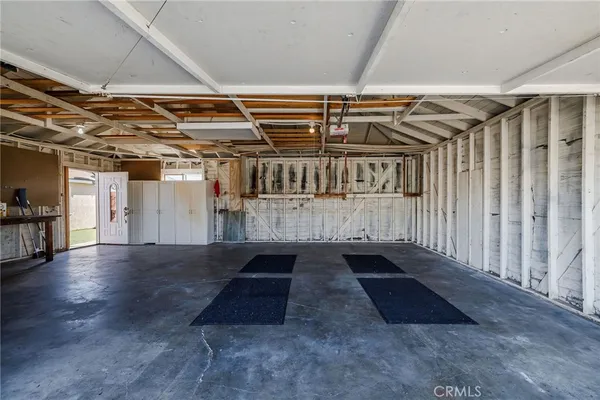 a view of entryway