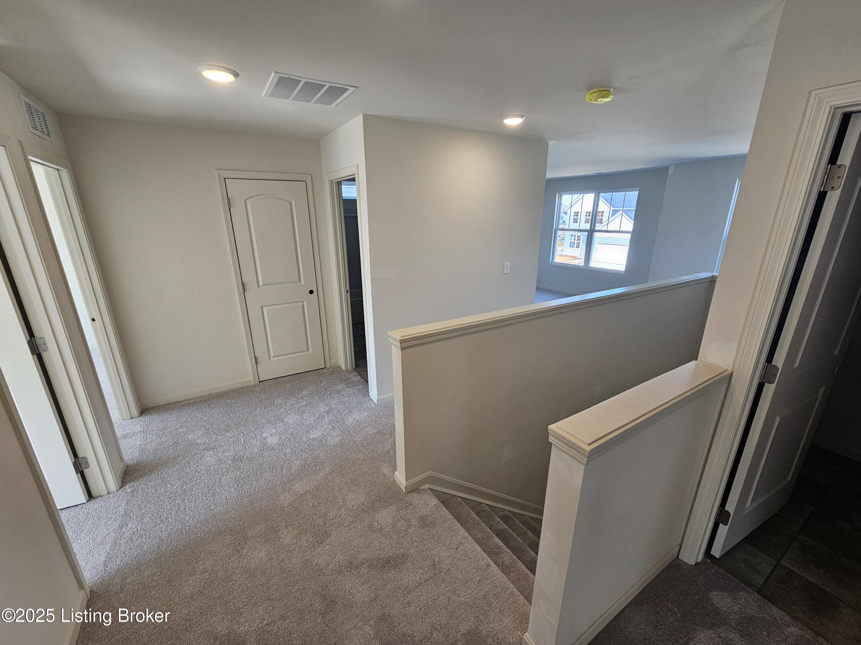 6504 Fair Rdg Lane Louisville, KY 40291 - Photo 12 of 27 Stairs