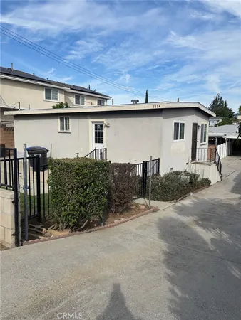 $2,590 | 345 Mooney Drive, Unit A, Monterey Park, CA 91755