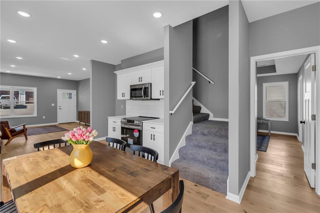 303 North Prairie Street Hamilton, MO 64644 - Photo 11 of 35