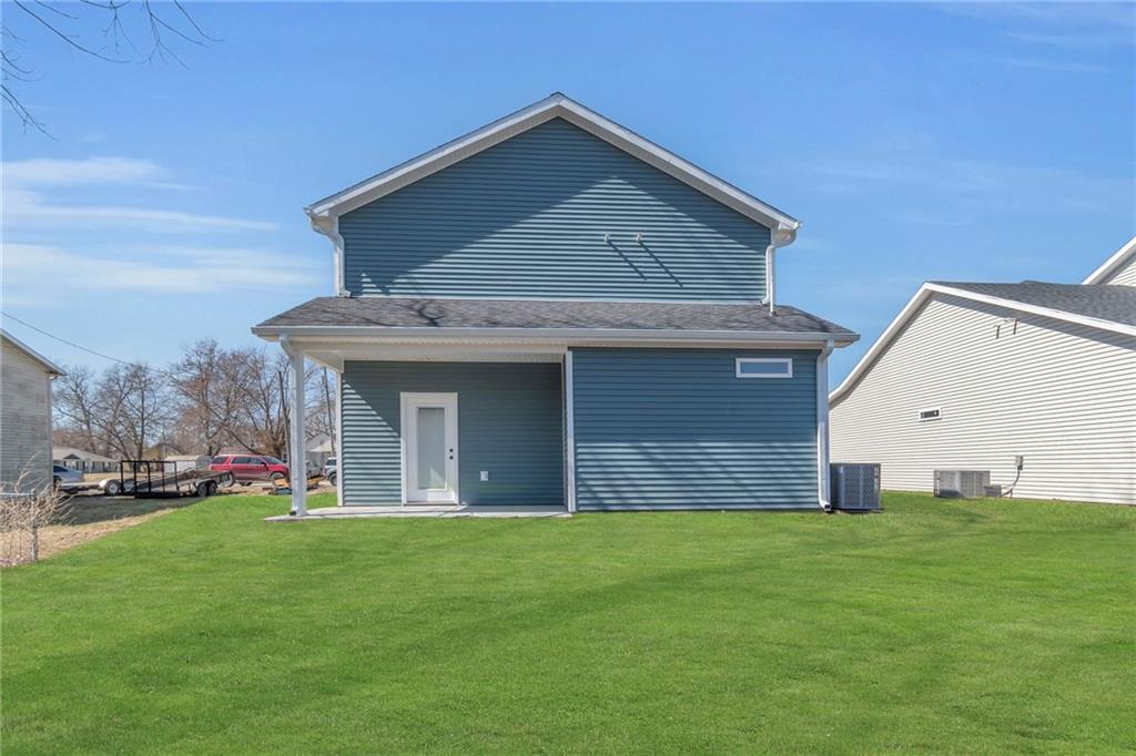 303 North Prairie Street Hamilton, MO 64644 - Photo 32 of 35