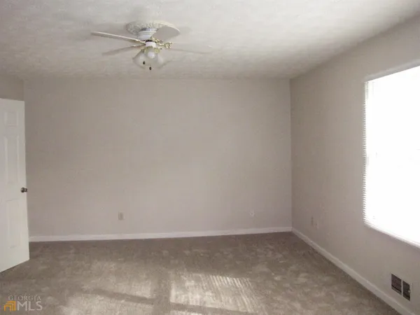 $1,495 | 445 Williamsburg Way, Fayetteville, GA 30214