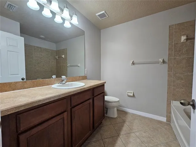 $2,000 | 2954 Willowleaf Lane, Wesley Chapel, FL 33544