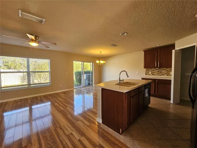 $2,000 | 2954 Willowleaf Lane, Wesley Chapel, FL 33544