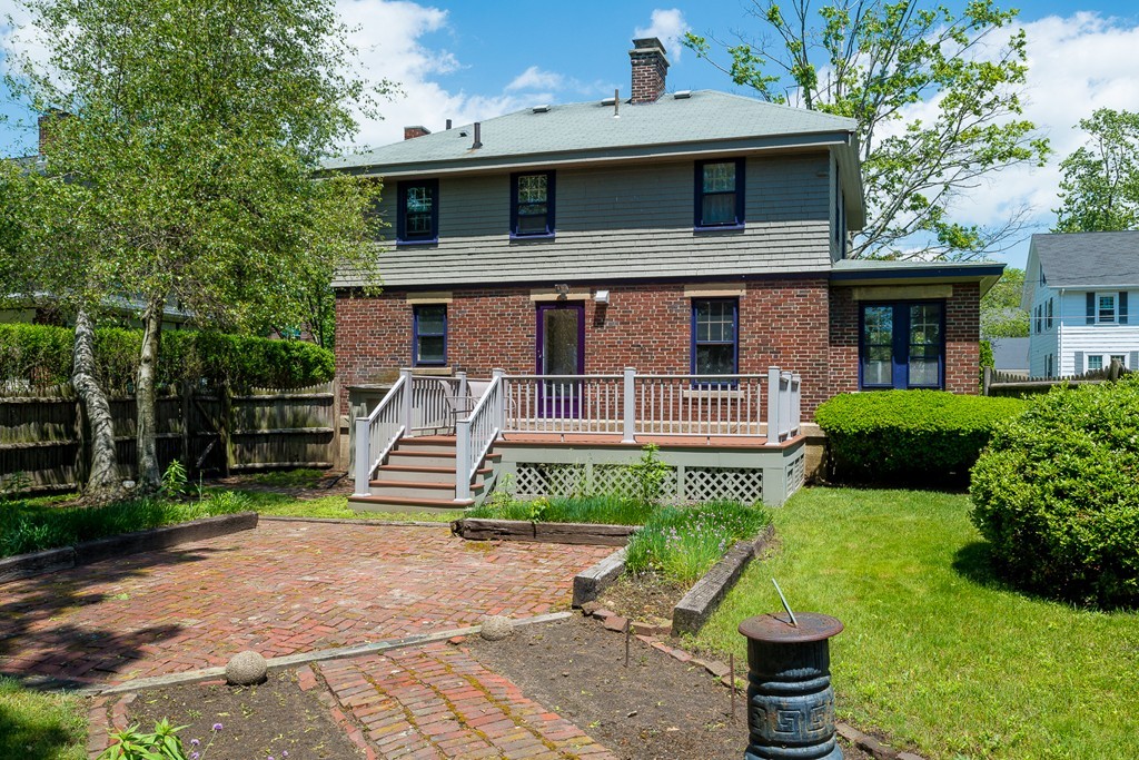 9 Bubier Road Marblehead, MA 01945 - Photo 2 of 15 Gallery Image 2