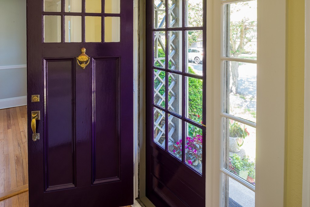 9 Bubier Road Marblehead, MA 01945 - Photo 3 of 15 Gallery Image 3