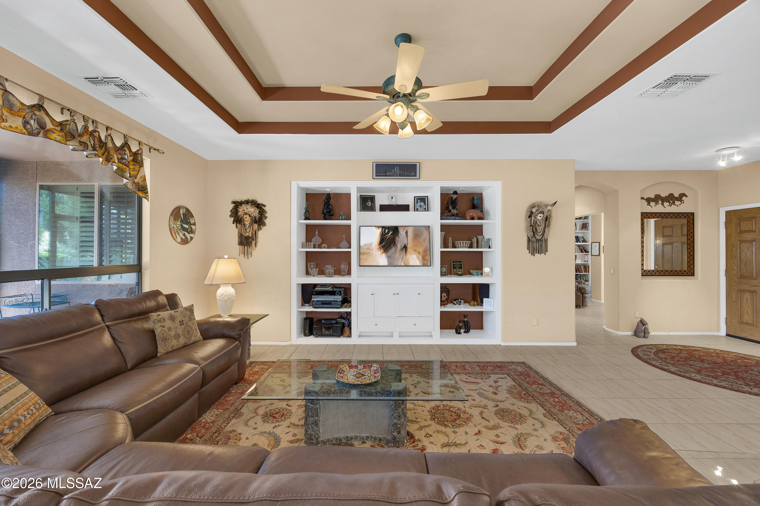 62441 East Northwood Road Tucson, AZ 85739 - Photo 5 of 37 Custom Built-ins