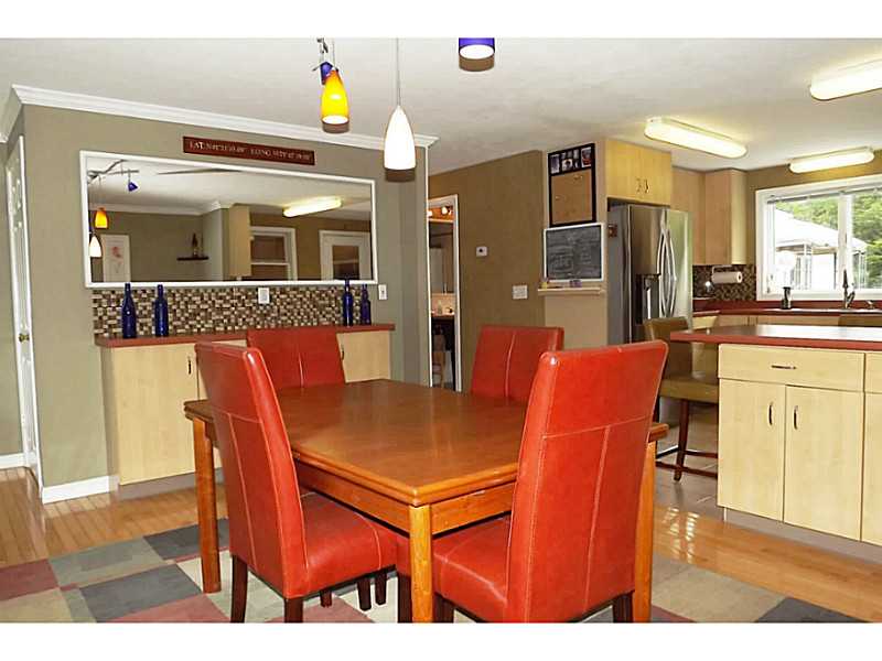 127 Skunk Hill Road Hopkinton, RI 02832 - Photo 8 of 25 Dining Room.