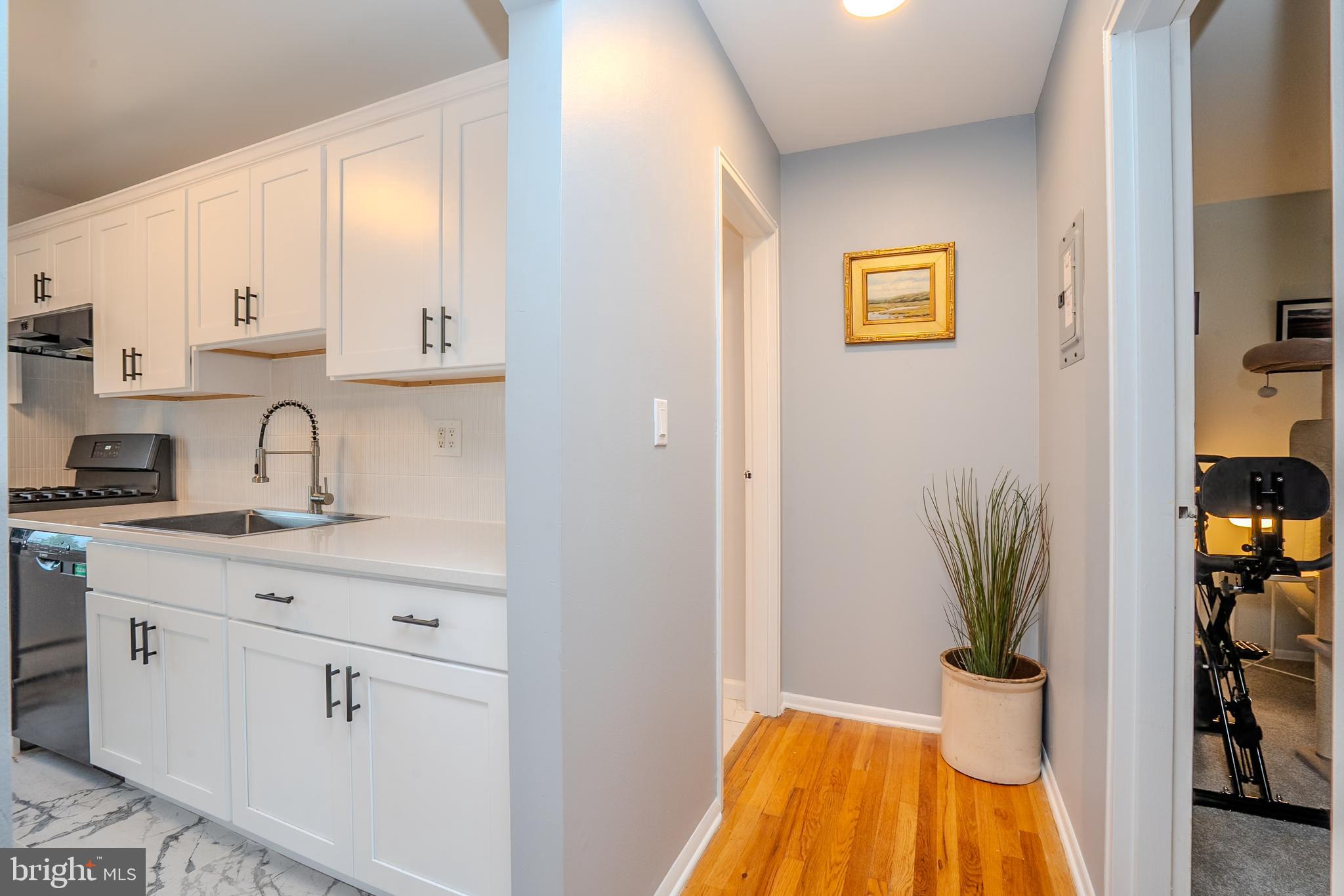 93 Fox Road, Unit 6B Edison, NJ 08817 - Photo 16 of 28 Gallery Image 16