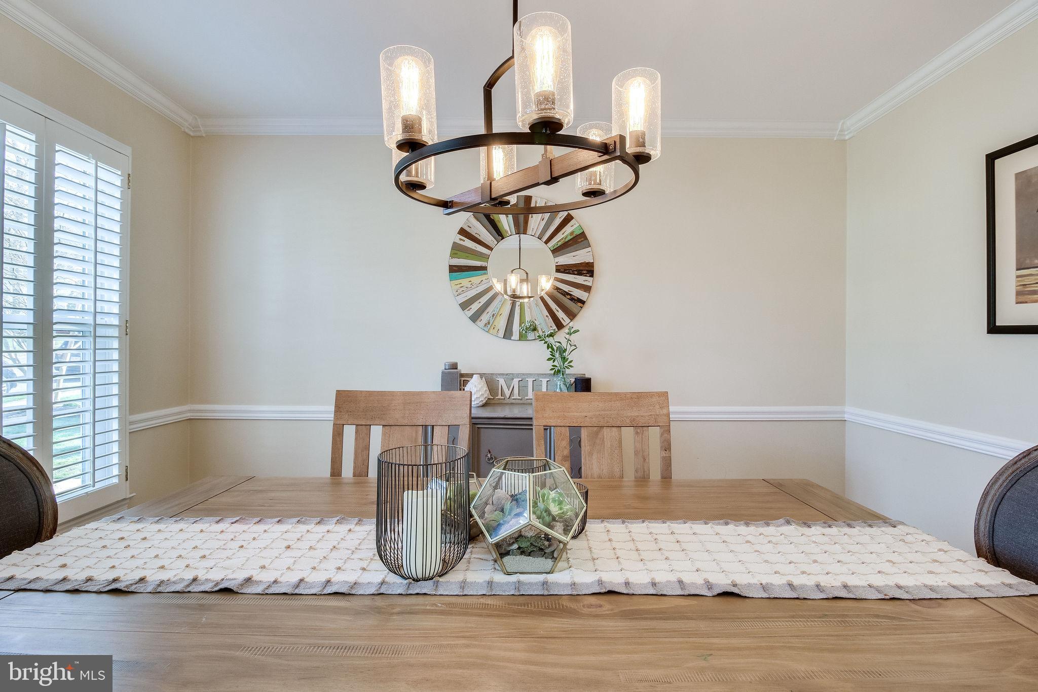 9303 Winbourne Road Burke, VA 22015 - Photo 17 of 80 Dining room