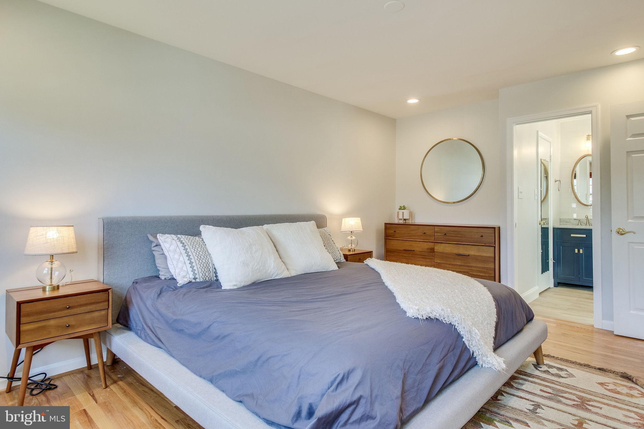 9303 Winbourne Road Burke, VA 22015 - Photo 32 of 80 Master bedroom has recessed lighting