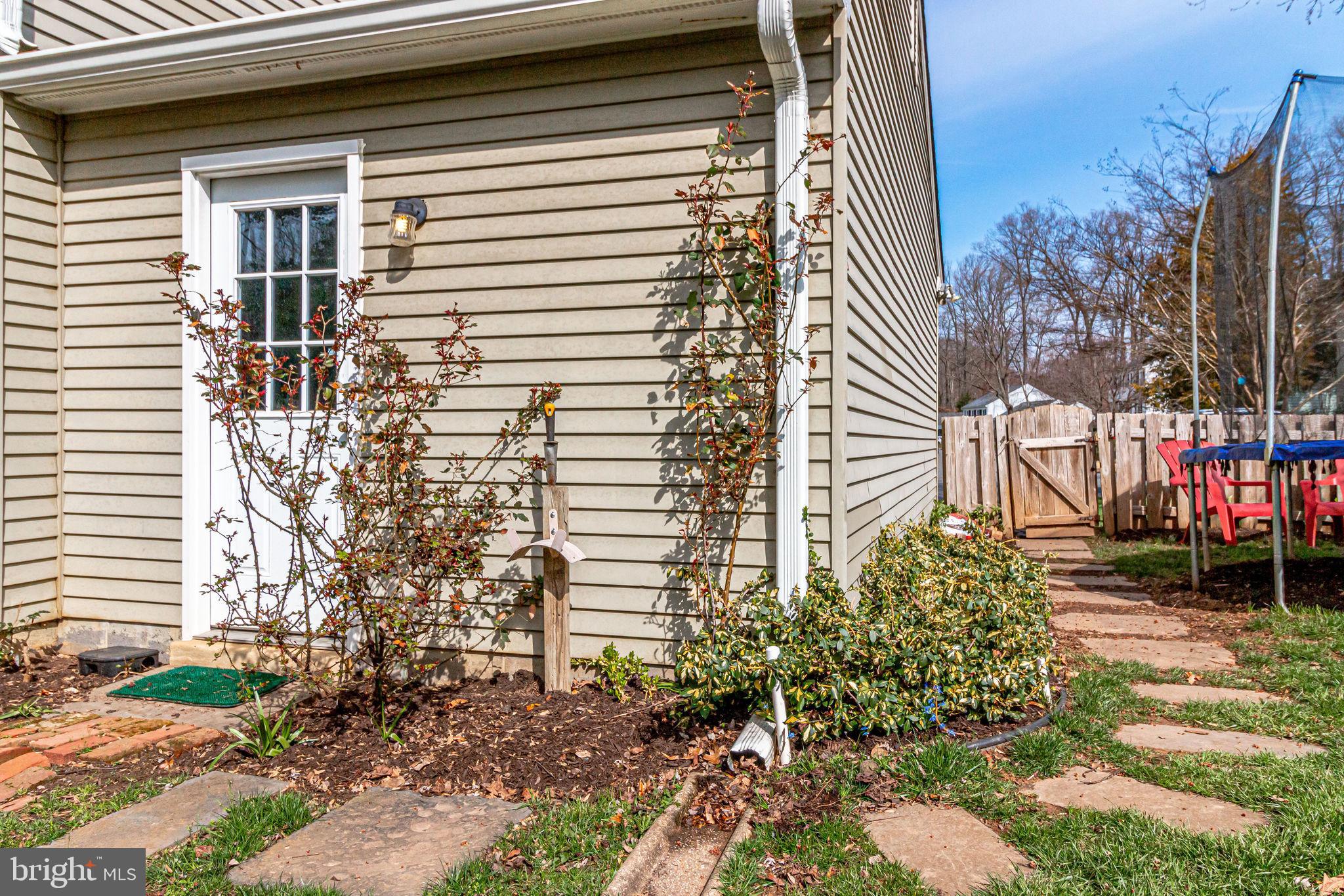 9303 Winbourne Road Burke, VA 22015 - Photo 74 of 80 Side yard with garage access