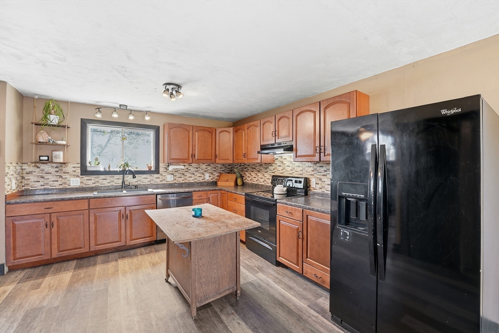 41 Russ Street Orange, MA 01364 - Photo 2 of 40
