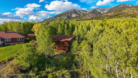 $599,900 | 84 Cottonwood Lane, Star Valley Ranch, WY 83127