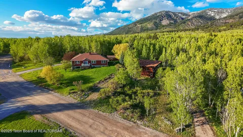 $599,900 | 84 Cottonwood Lane, Star Valley Ranch, WY 83127