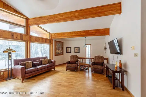 $599,900 | 84 Cottonwood Lane, Star Valley Ranch, WY 83127